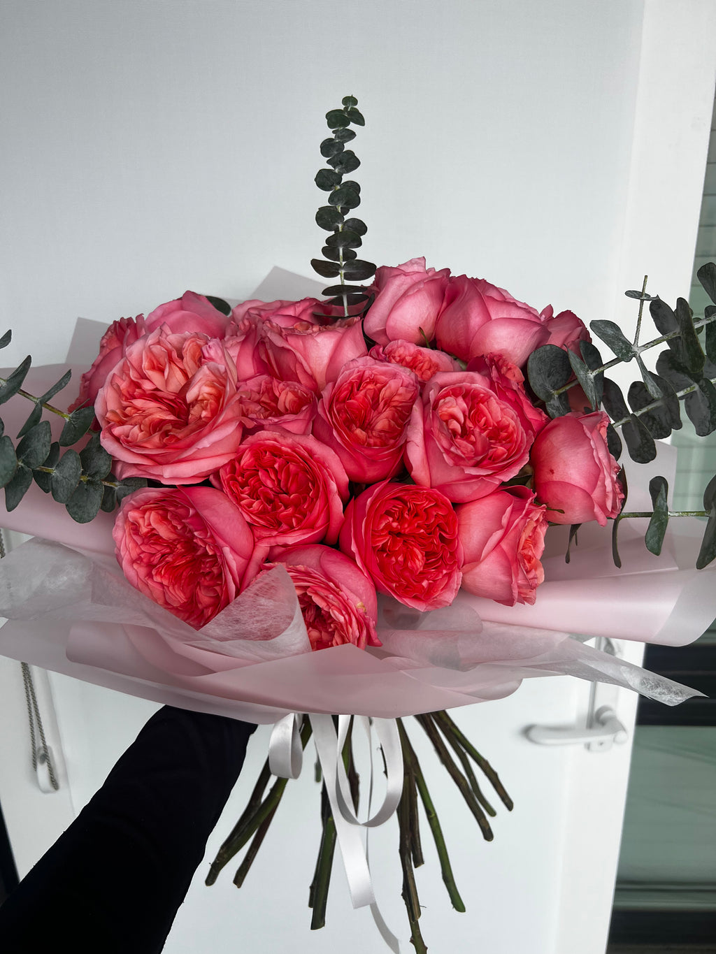 Rosas Rosas Expresión y Eucalipto