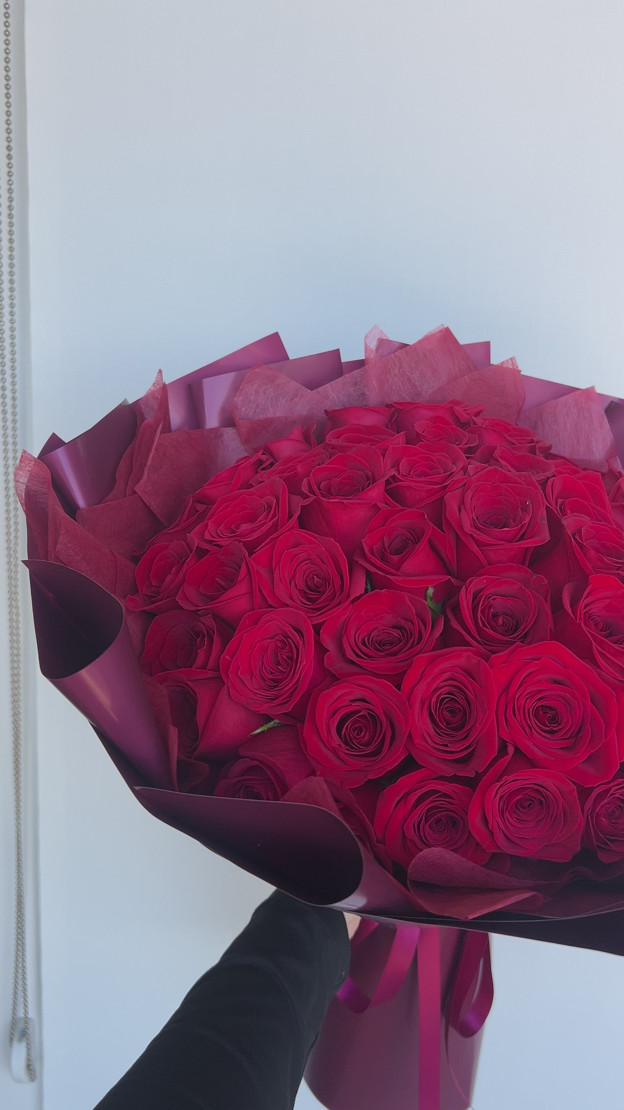 Roses - Ruffled Dome